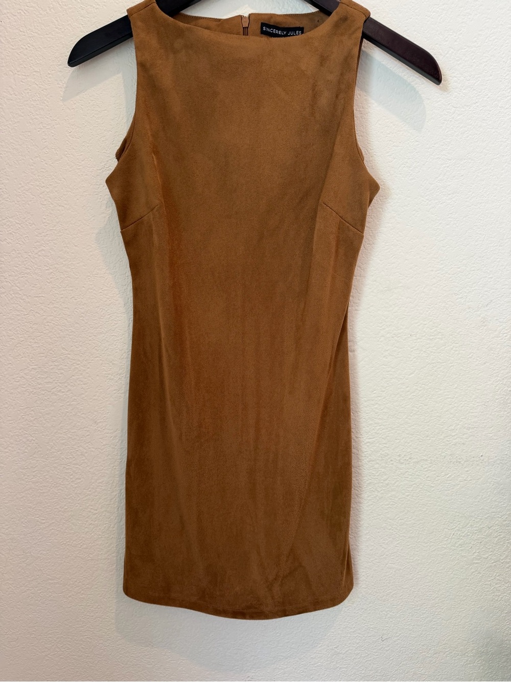 Sincerely Jules NWOT Faux Suede Shift Dress Size XS - Picture 2 of 8